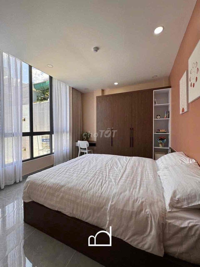 forreet - 1 balcony bedroom 50 M2 p wide