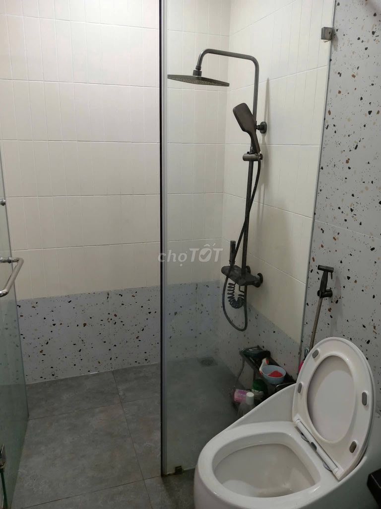 Rent 176 105 meters 2 bedrooms 2 new houses finished, brand new ones cost 9 million a month