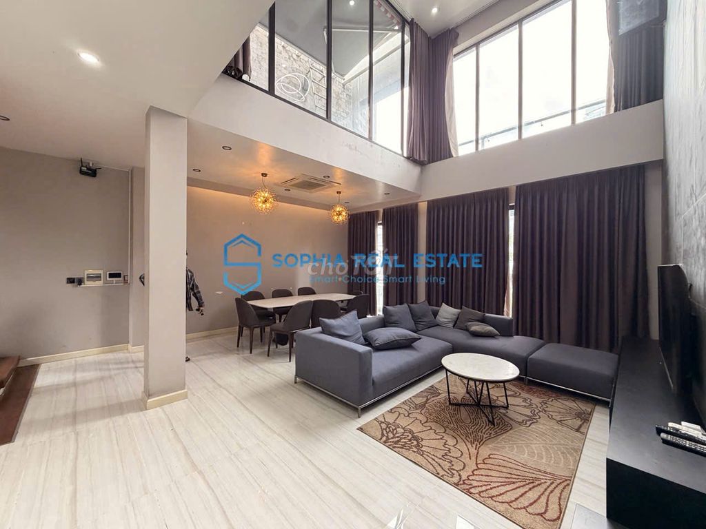The modern Villa style 4 rooms are very beautiful.