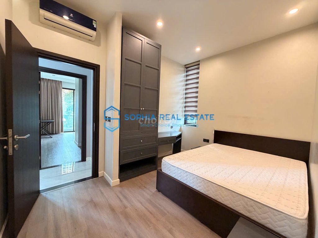The modern Villa style 4 rooms are very beautiful.