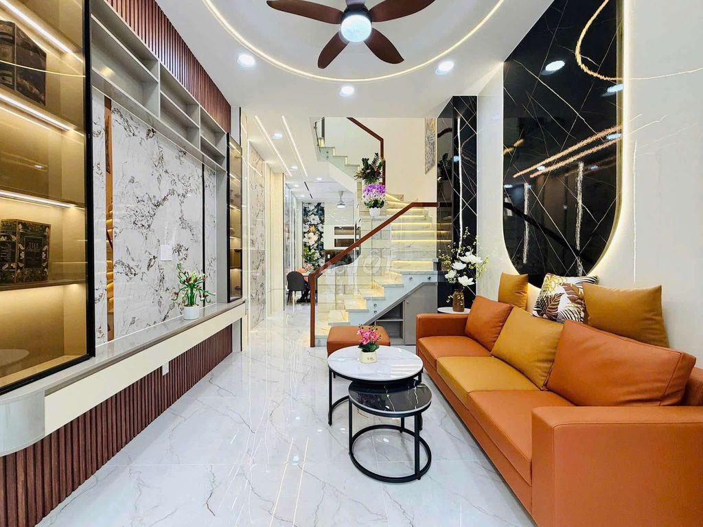 Rent many small houses in the Tân Bình and 187. Five million.