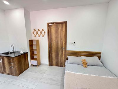 renting a full-cost furniture