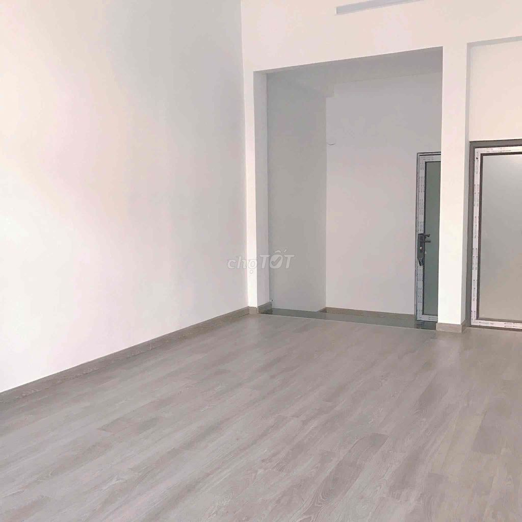 Trần Quang Khải-4th floor root house