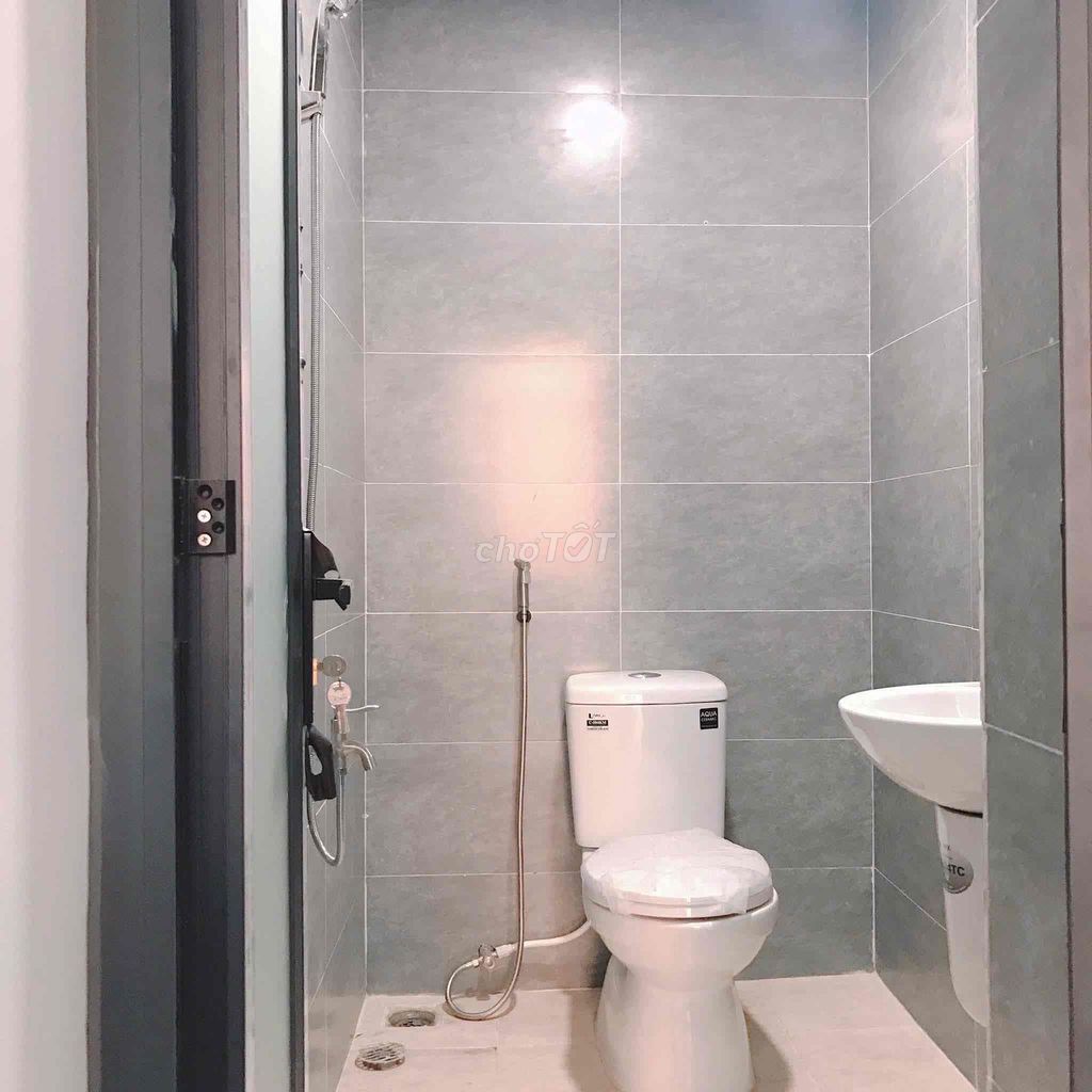 Trần Quang Khải-4th floor root house