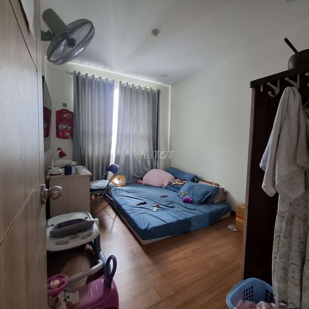 I'm going to rent a three-room apartment.