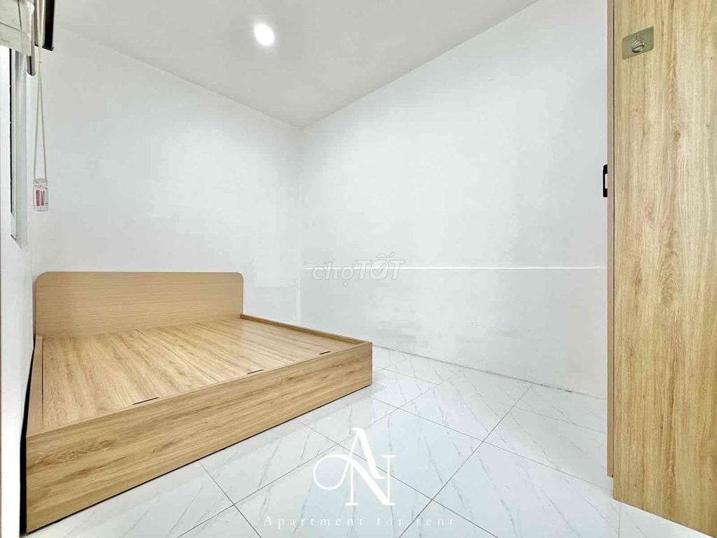 Renting a new apartment - a ballcon kitchen room 50 meters - Phan Văn Trị bt