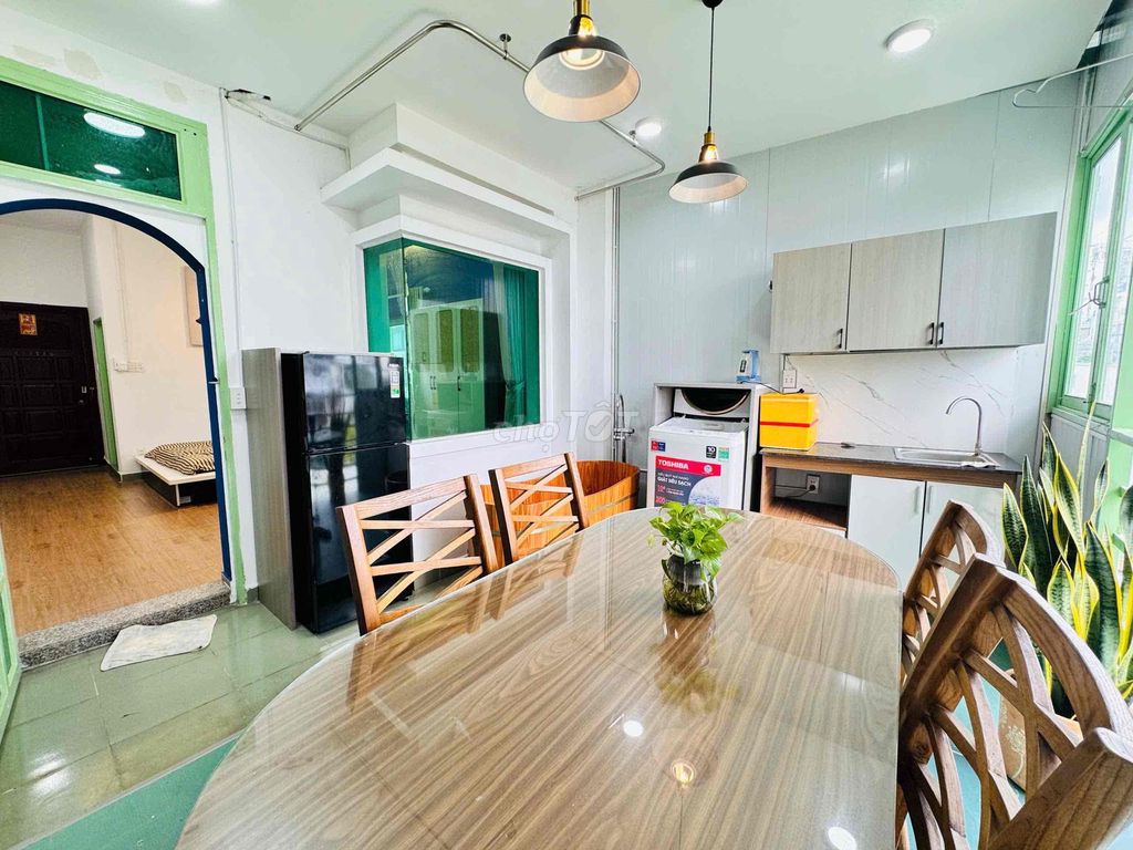 Rent the Vintage apartment. A balcony bedroom.