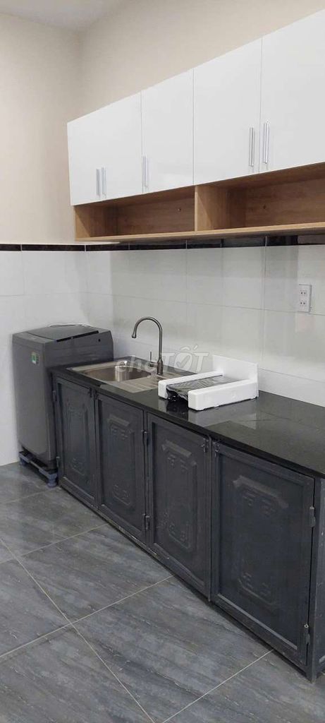 Rent the apartment two bedrooms, Nguyễn Trãi District 1.