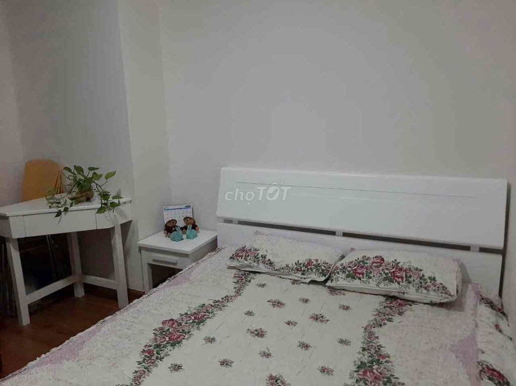 Rent the apartment 2 bedrooms 2-0m2 The Avila, 16th District 8