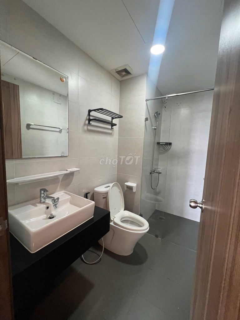 Rent two bedroom 2 toilet 78 M2 empty house 9 million5/ month Mizuki Park