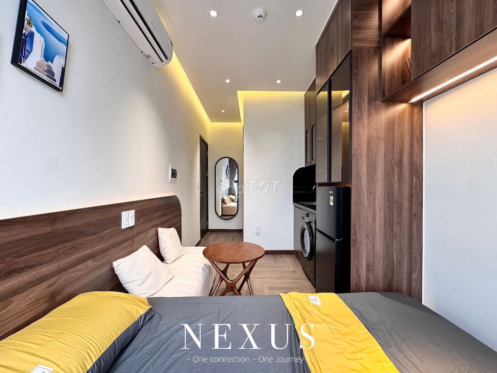 6.5 million studios like hotels at 461 Phạm Văn Bạch - next to tsn airport