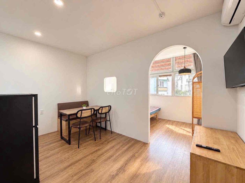 Rent the kitchen kitchen full interior in the heart of District 1.
