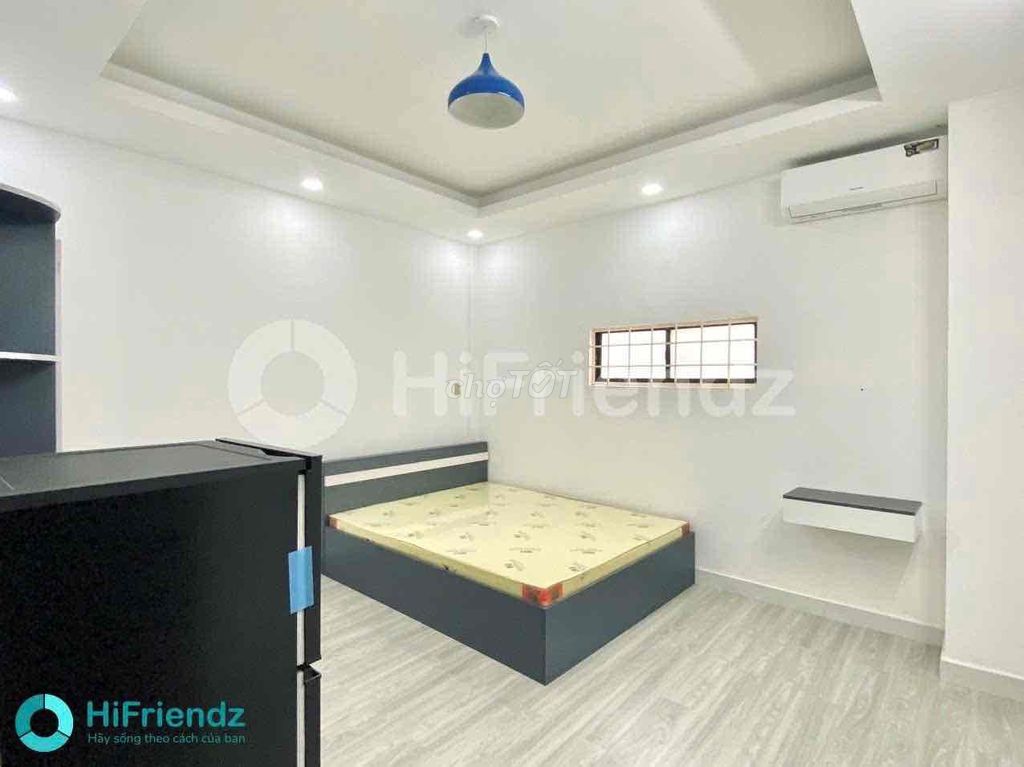 Studio full cheap interior suitable for 2/2 people near the Y bridge