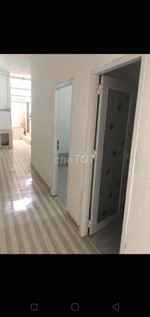for the area of 4, x20-duoi-2 p-2 empty cavet toilets suot dien conquer nx*ch vlb