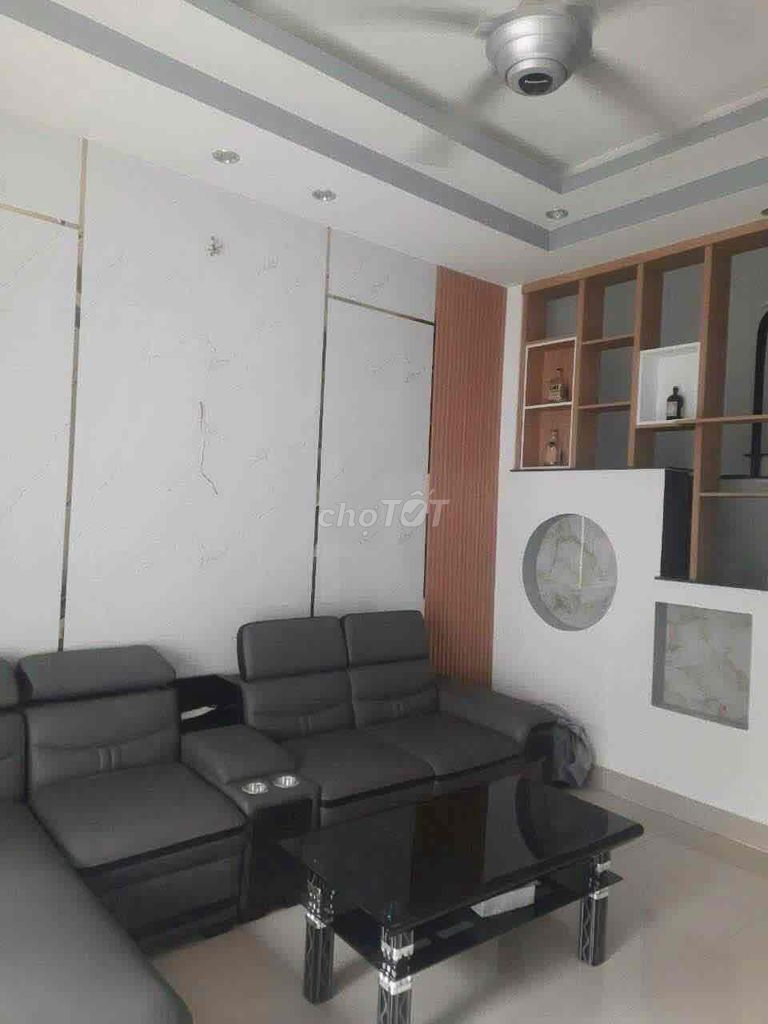 4 x 17 M alleys, 4-foot-the-clock, 4 cheap bedrooms.