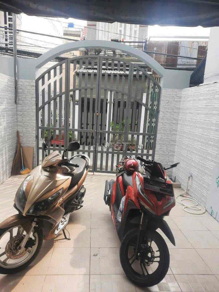 4 x 17 M alleys, 4-foot-the-clock, 4 cheap bedrooms.