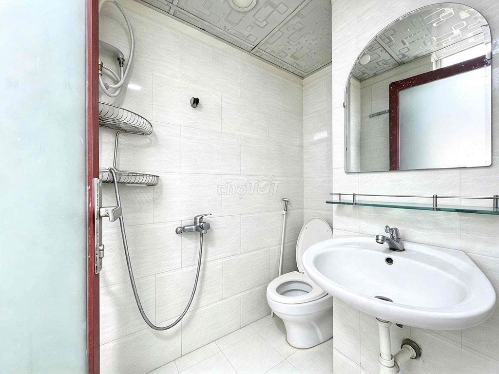 Rent the big glass apartment at the elevator station in the old East.