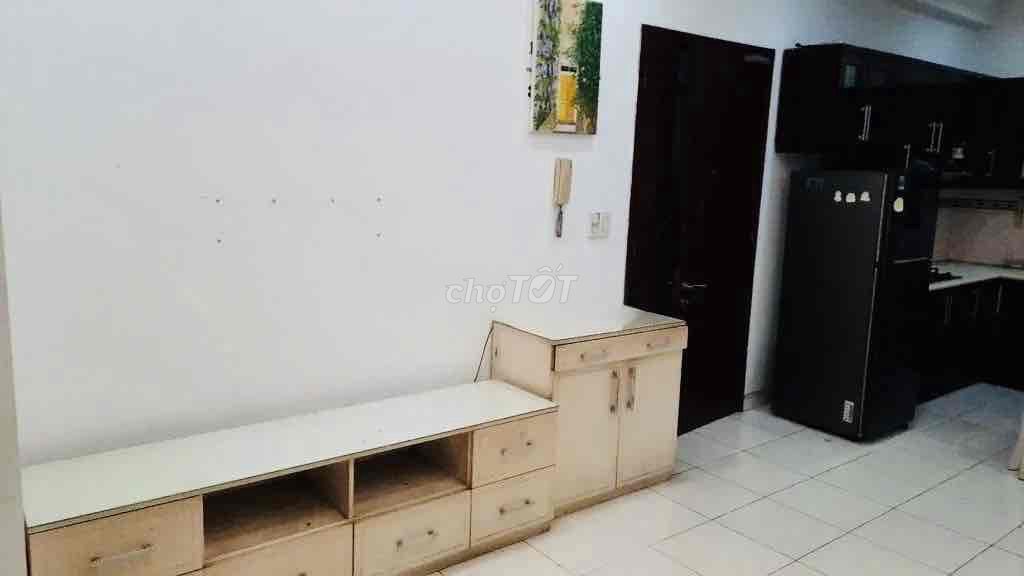 We'll have to hire the Viet Nam to rent out 11 to 62 meters 2 bedrooms 1 toilet -10 million