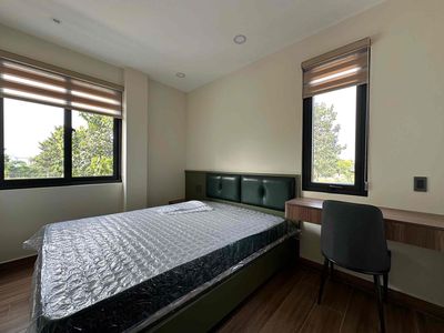 Rent a balcony bedroom-full interior-in-view-in-the-clock.