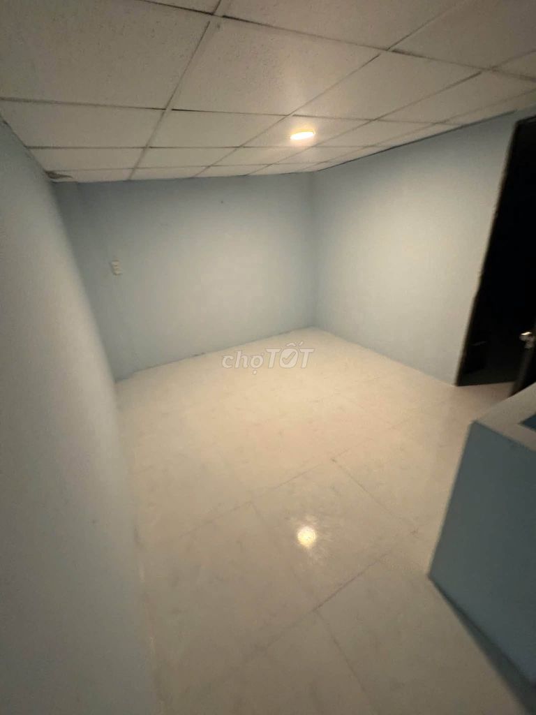 Rent the 11 p street house. Trường Thọ-1 1 is equal to 3 bedroom 1 toilet is worth 7 million a