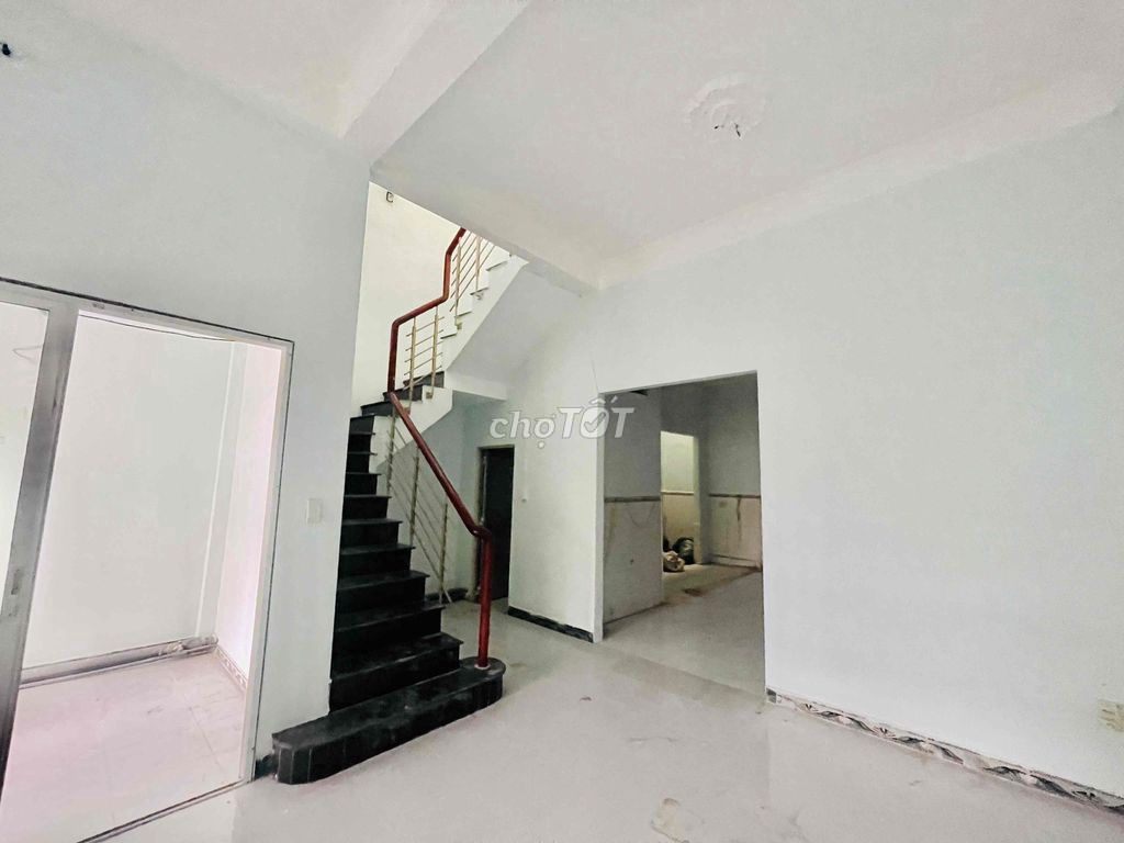 Rent a house on 17 p.m. Linh Tây - area 78 meters2, 2rd floor 2 bedroom 2 toilets cost 10 million