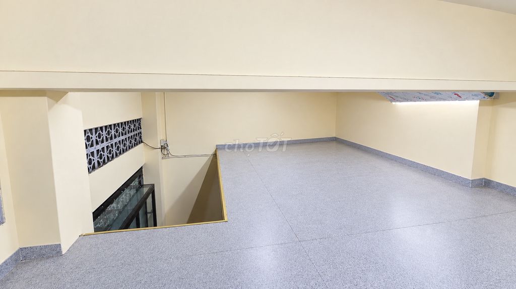 Rent a house that's both in, both Knut or storage.