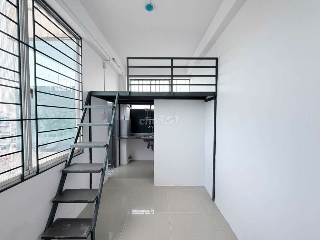 Open the new Tân Kỳ Tân Quý motel near the University of Business