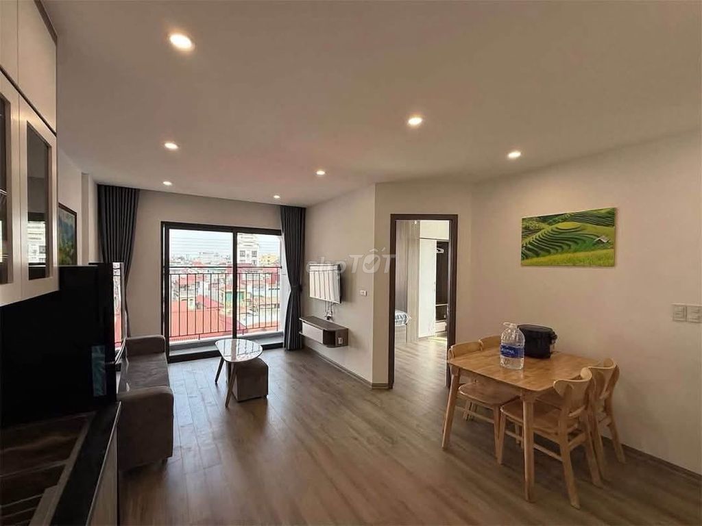 A niceBùi Đình Tuý-view bedroom with a private washing machine