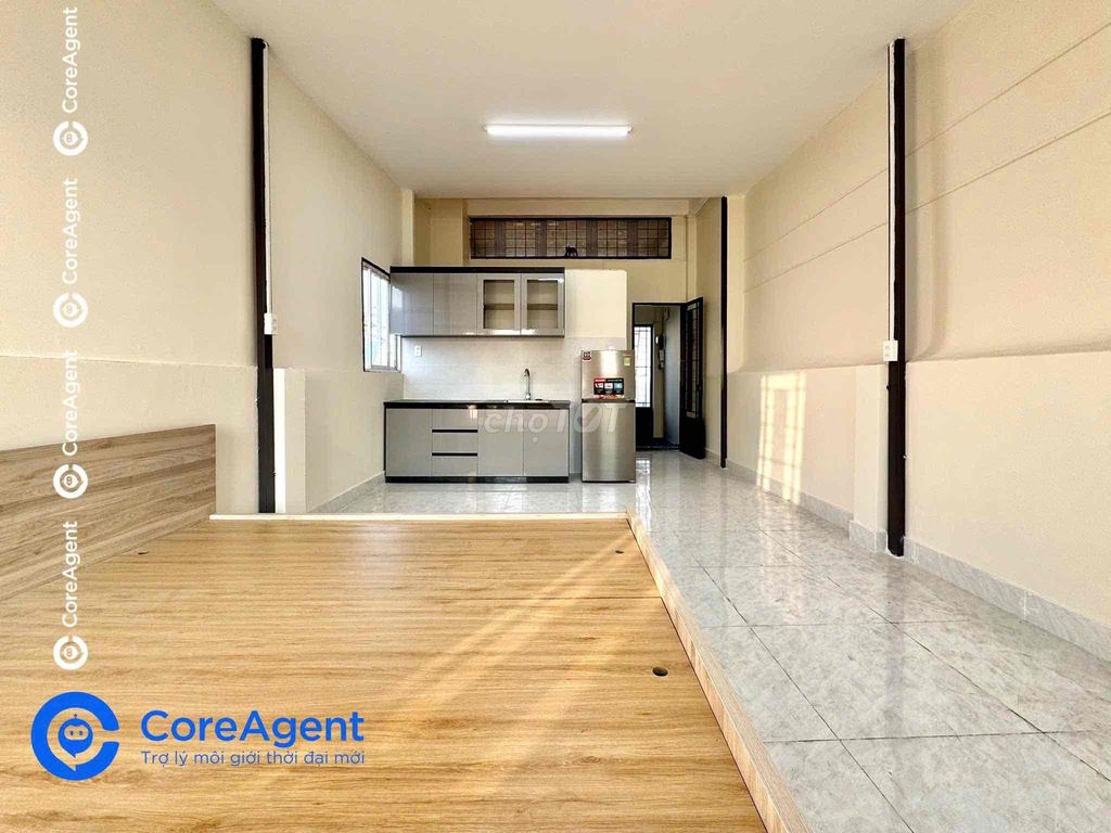 Rent the balcony studio, nice interior, Thoại Ngọc Hầu.