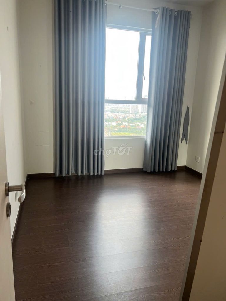 The rare-two Vista Verde 98 M2 room area to ntcb costs only 18 million a month.