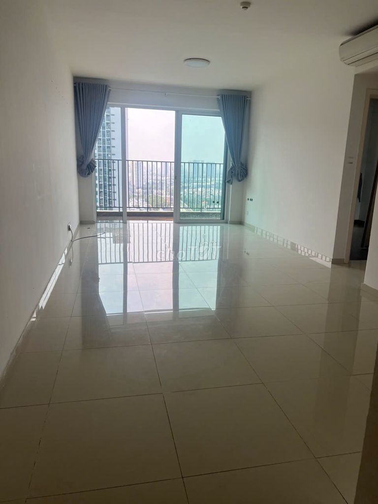 The rare-two Vista Verde 98 M2 room area to ntcb costs only 18 million a month.