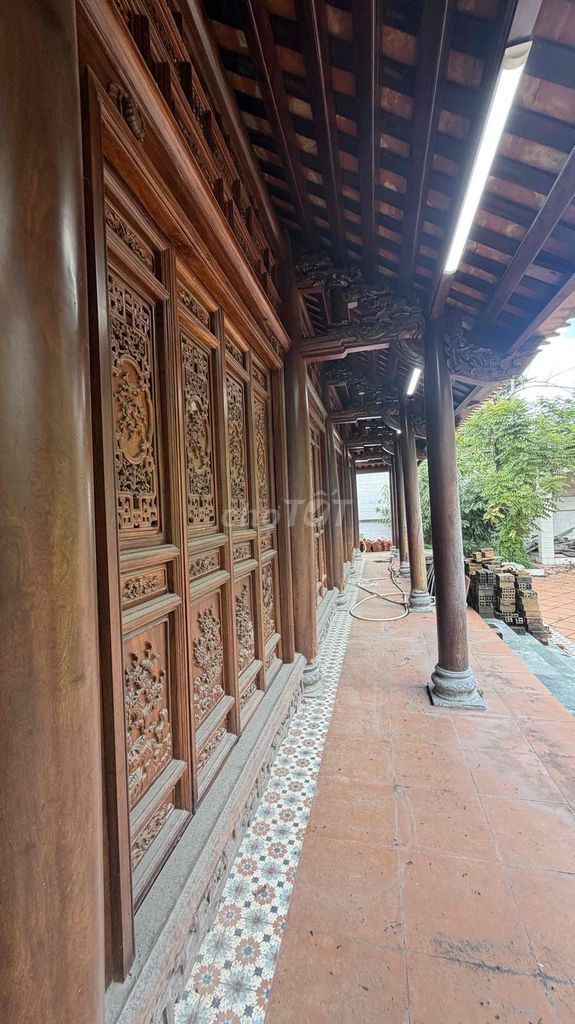 Hire the Pre-Present Gardens of the University of Acb near the Lotte District of 7 Slipper
