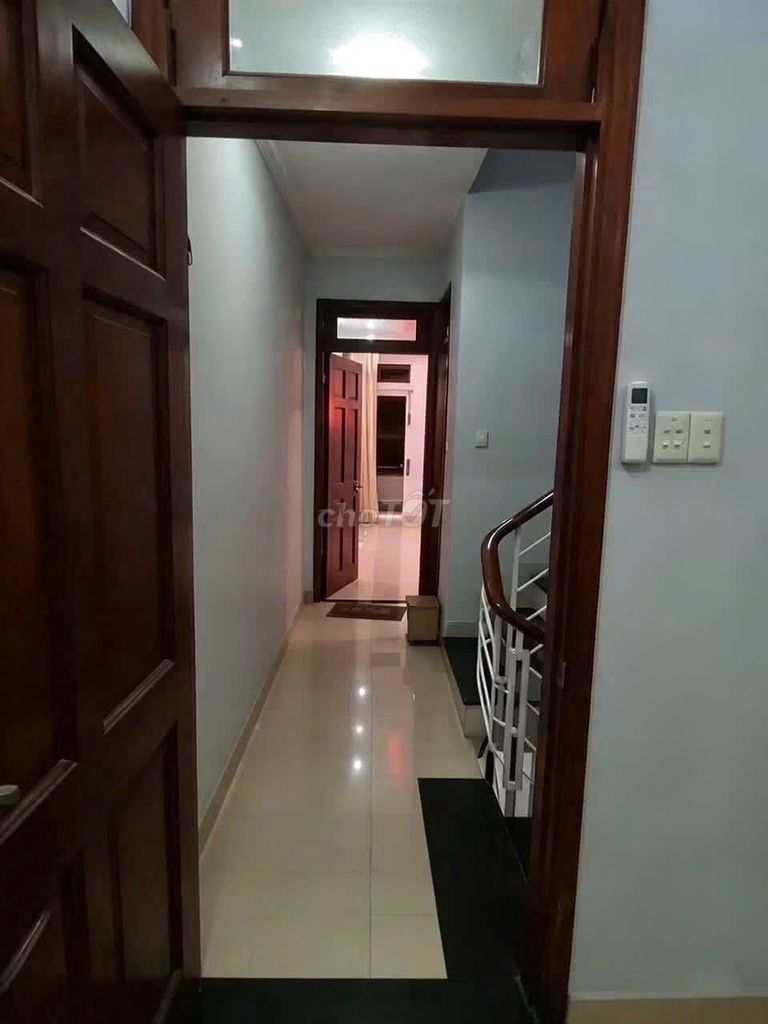 Hòa Hưng cash house, TNN 2 floor st, 5 bedroom 3 toilets, 4 x14 meters, 28 million