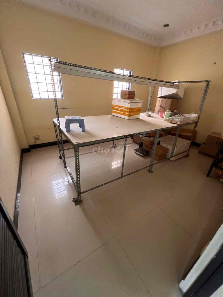 Rent a 3th floor 101th,41th Thành Thái, 10th District of the City of Celebrity