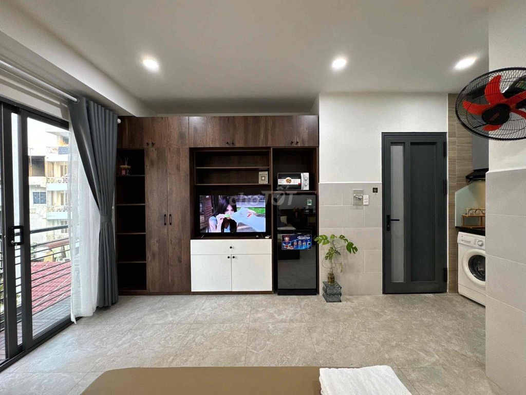 Studio balcony- Hoàng Văn Thụ - full interior - Tân Bình