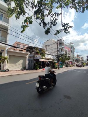 House 47 A Lương Thế Vinh, 5 x 10 meters, 1 ground, 2 floors, 6 bedrooms, 3 toilets