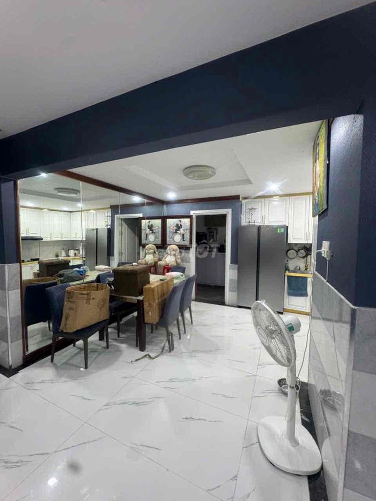 Rent two bedroom two.