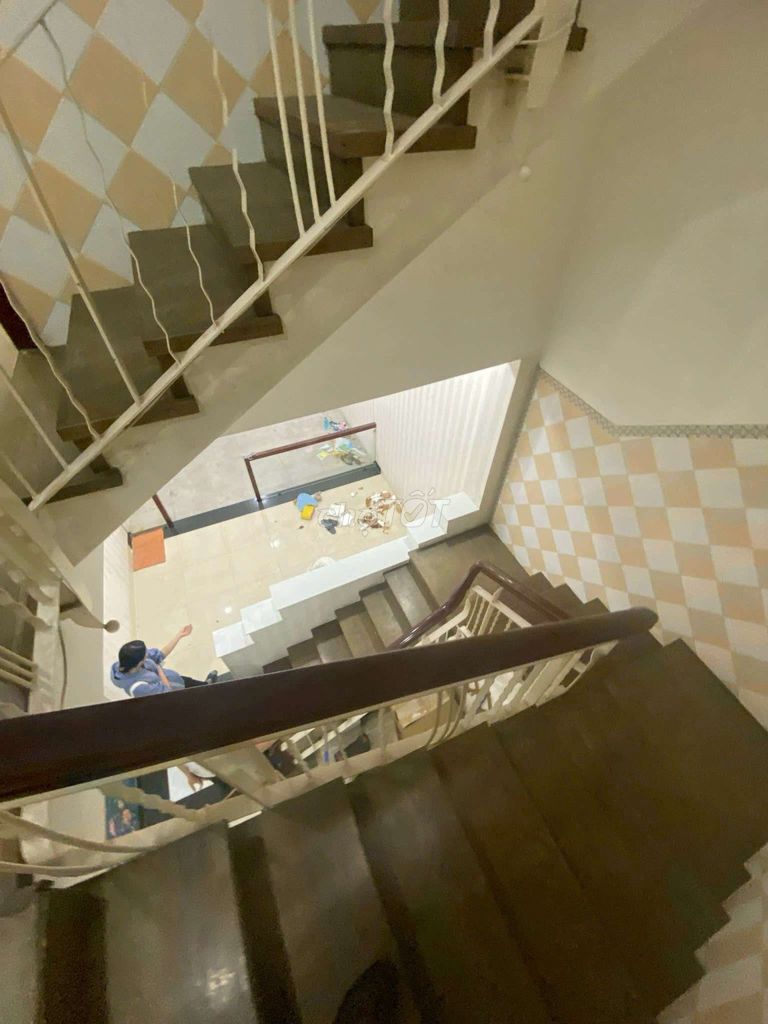 4 Lạc Long Quân Bedrooms District 11