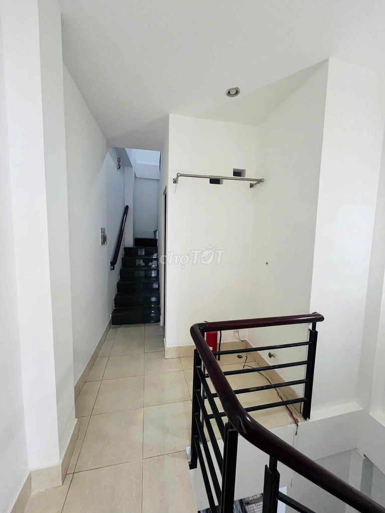 [ Cheap ] Rent a tusk 65 Cô Giang, Bridge, hmm