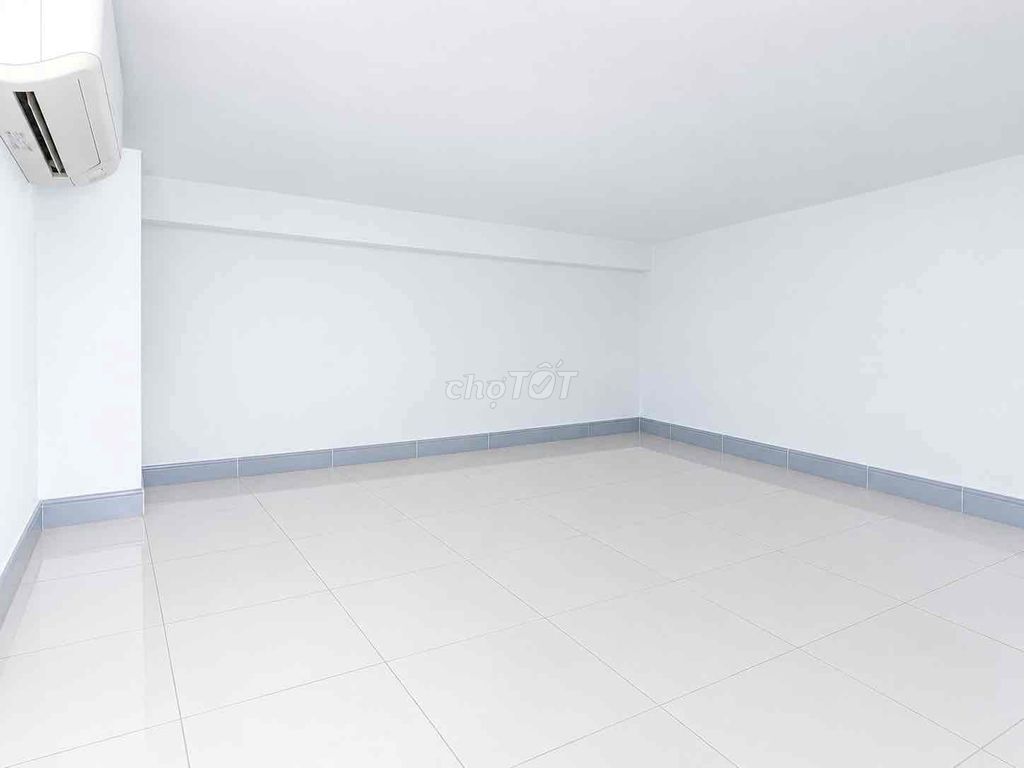 Rent a room ready air conditioning - near the new commercial university - aeon
