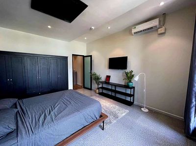 Open the new service apartment in District 8