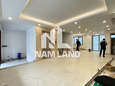 Rent a new house 100% x20 meters of four-story-gangs of 55 million a month.