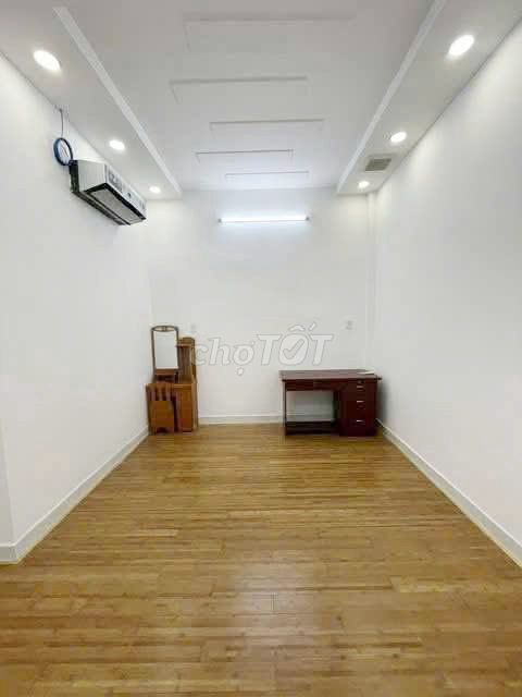 Rent a full house per Trương Thị Hoa District 12.