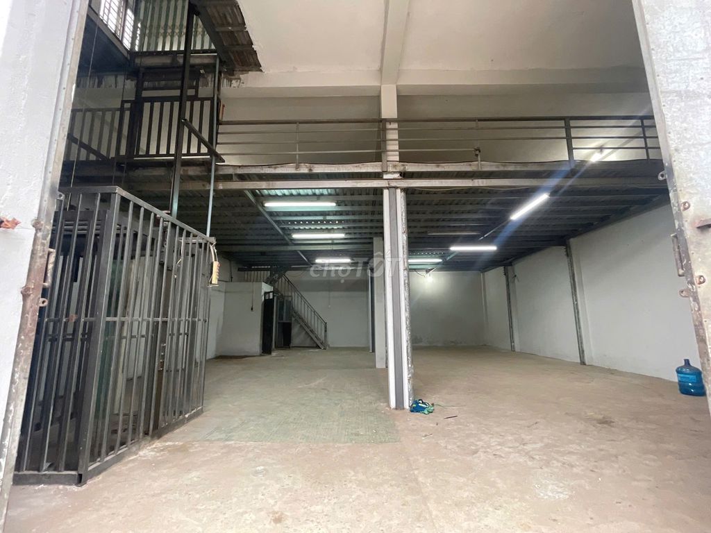 Rent 3 floors 891 Hương Lộ 2, Bình Tân, over 400 meters of use, cheap
