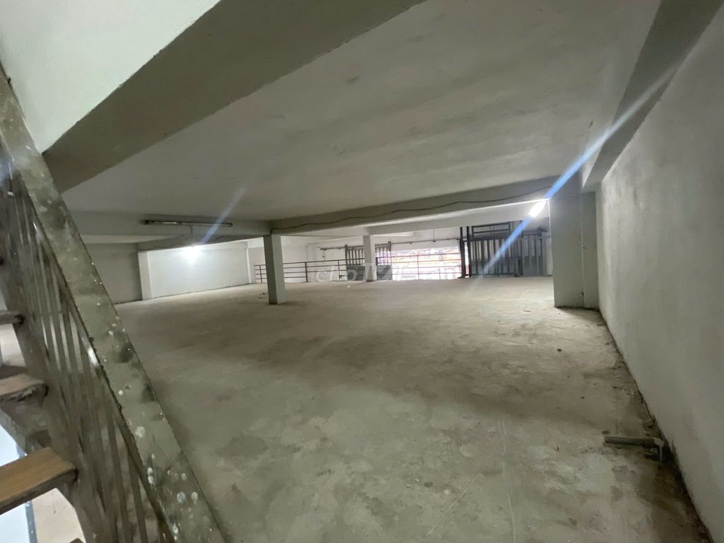 Rent 3 floors 891 Hương Lộ 2, Bình Tân, over 400 meters of use, cheap