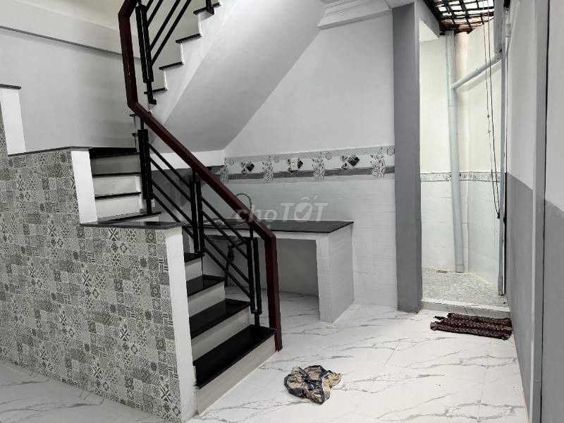 Rtkd Tôn Thất Hiệp 4 x 13, a free business floor