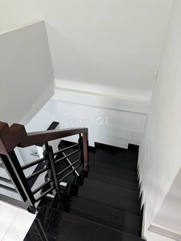 Rtkd Tôn Thất Hiệp 4 x 13, a free business floor
