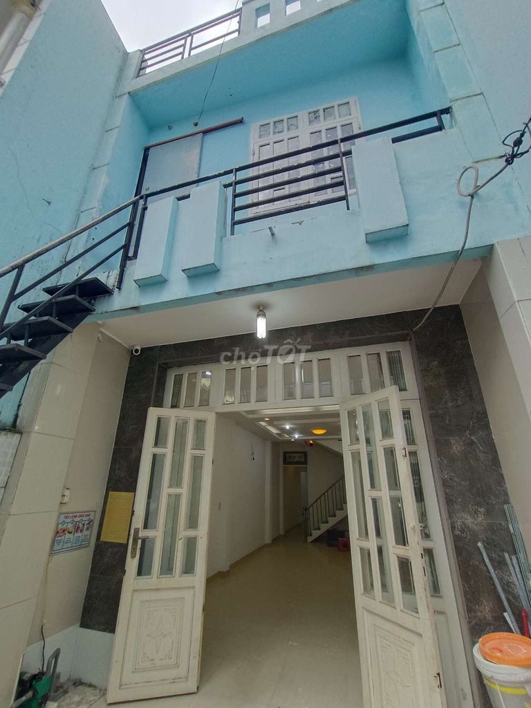 Rent the original Nguyễn Văn Quá-11 million.