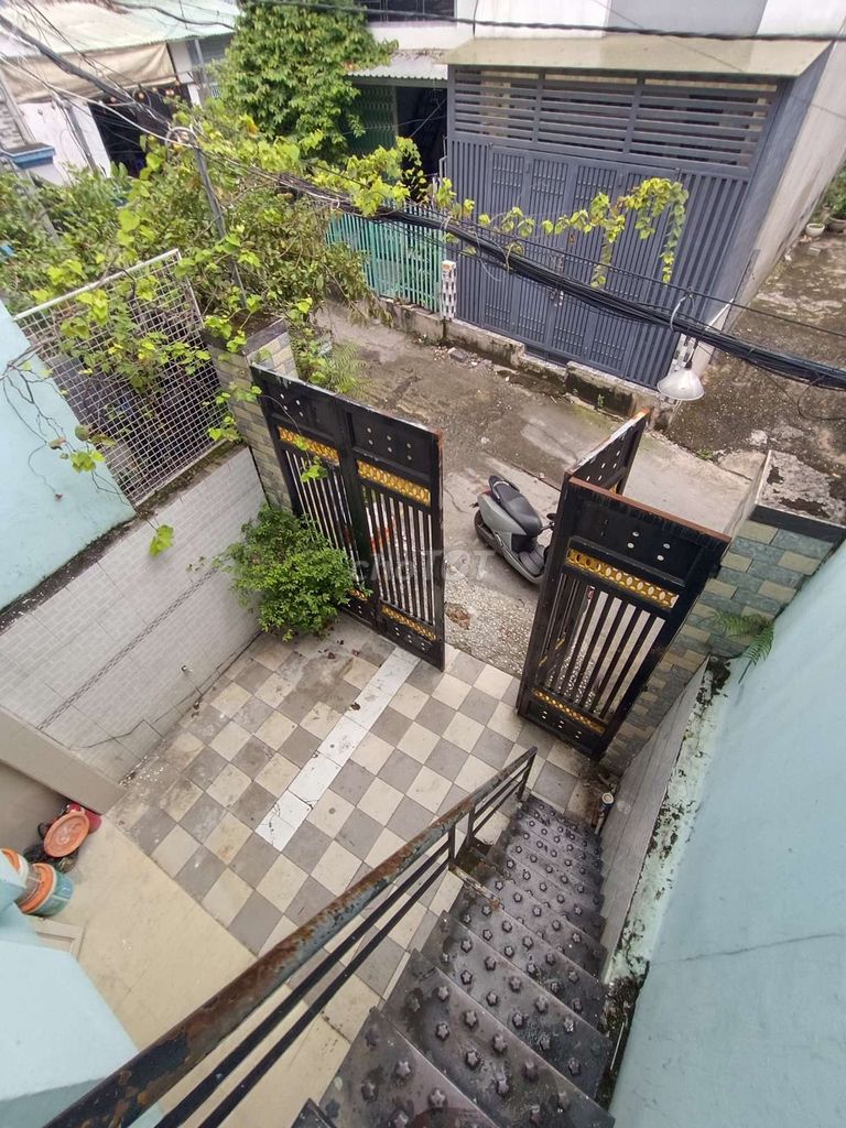 Rent the original Nguyễn Văn Quá-11 million.