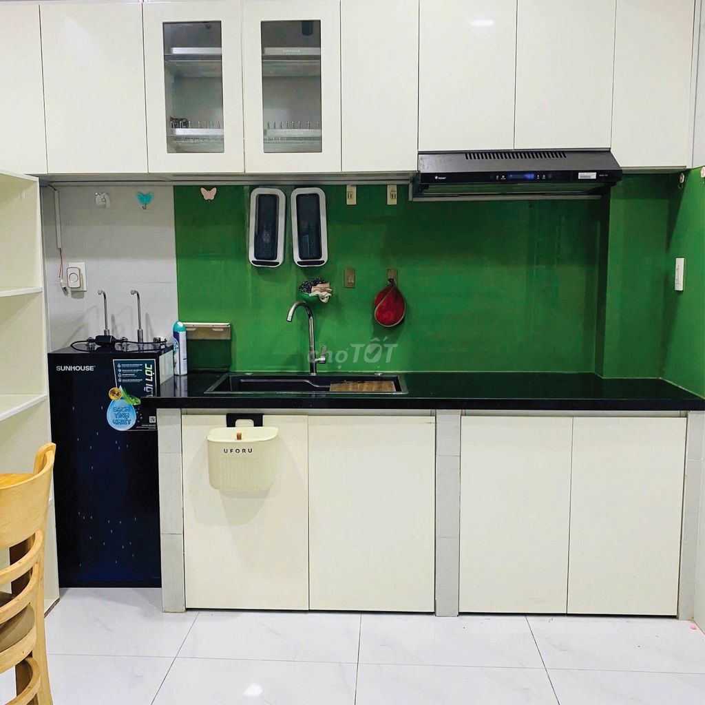 District 3 – 3 story root, 2 bedrooms & 3 toilets, full interior - 12 million